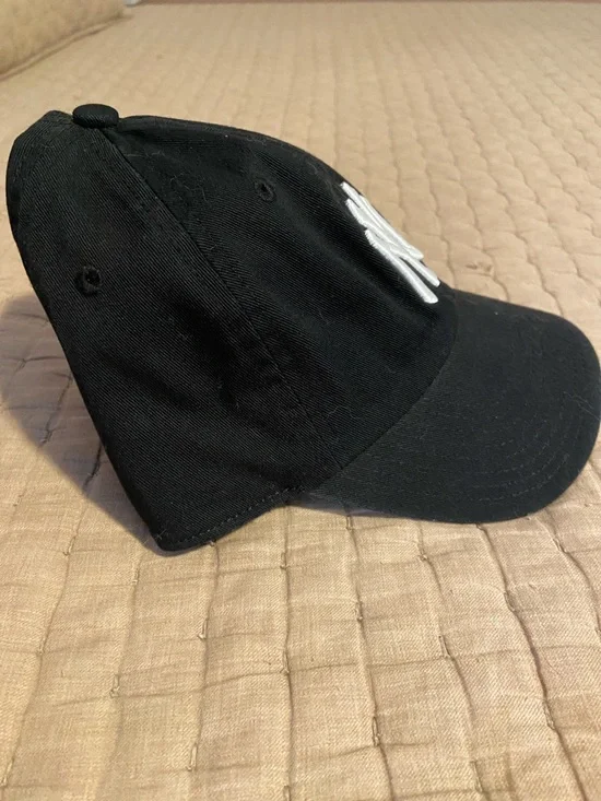 47 brand New York Yankees adjustable clean up hat - Picture 4 of 8